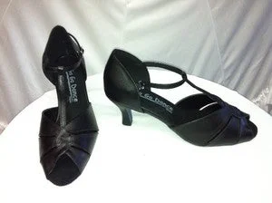 2.5" Angel -- Flare Heel Latin Sandal -- Black