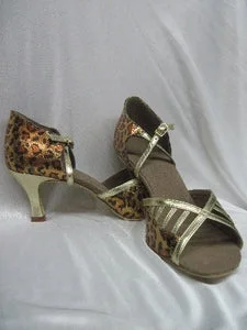 2.5" Flor -- Flare Heel Latin Sandal -- Leopard/Gold