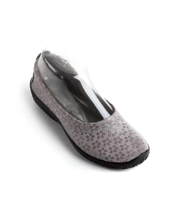 Ballet Flat - Medium Width In Margarita Grey