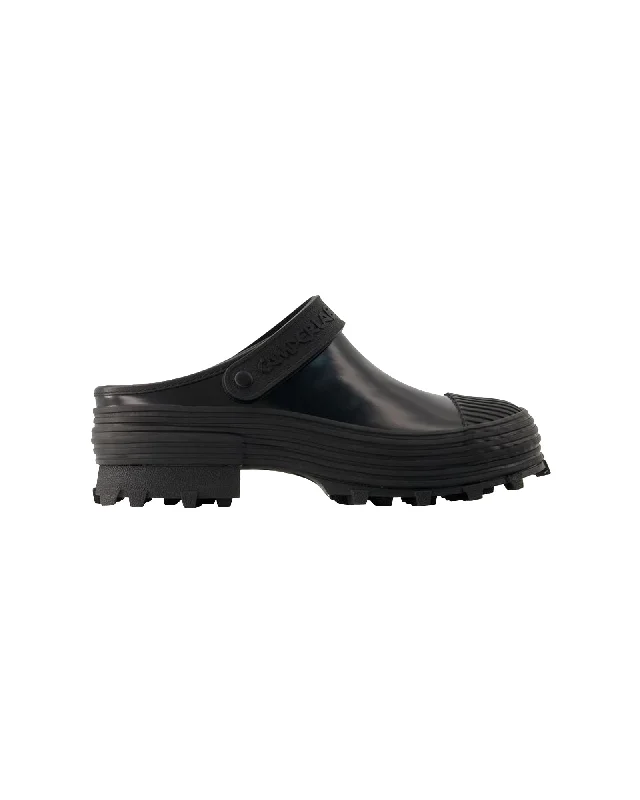 Traktori Slides - Camper - Leather - Black