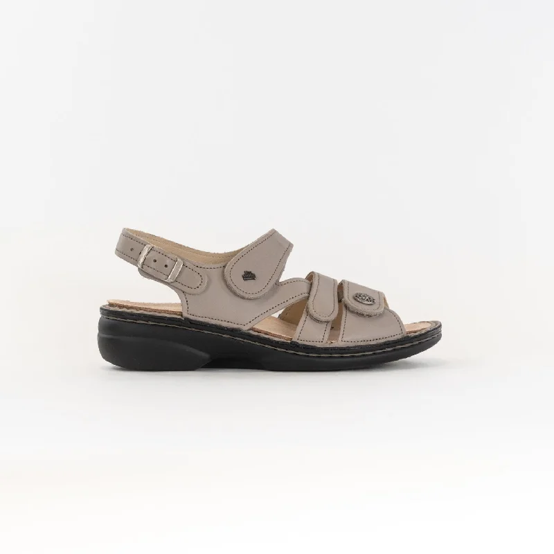 Finn Comfort Gomera-S (Women's) - Taupe