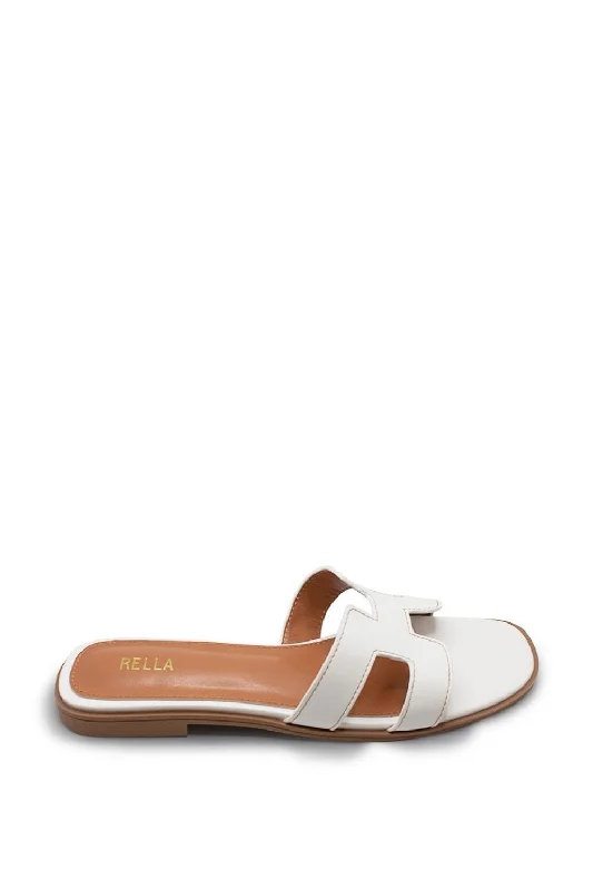 Amandi Flat Sandal