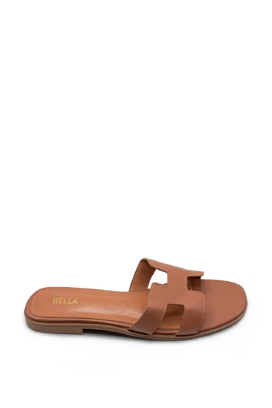 Amandi Flat Sandal