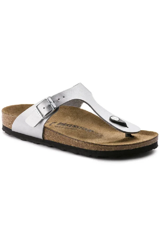 Birkenstock Regular Width Gizeh in Silver