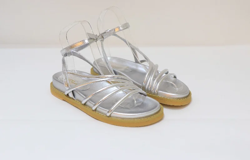 EQUIPE FLAT SANDAL