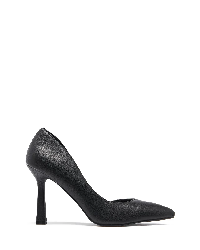 Temptress Pump Black